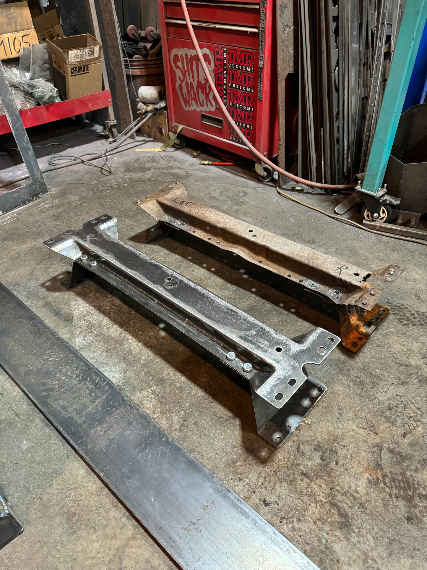 73-80 Chevy C/K10 Center Frame Crossmember