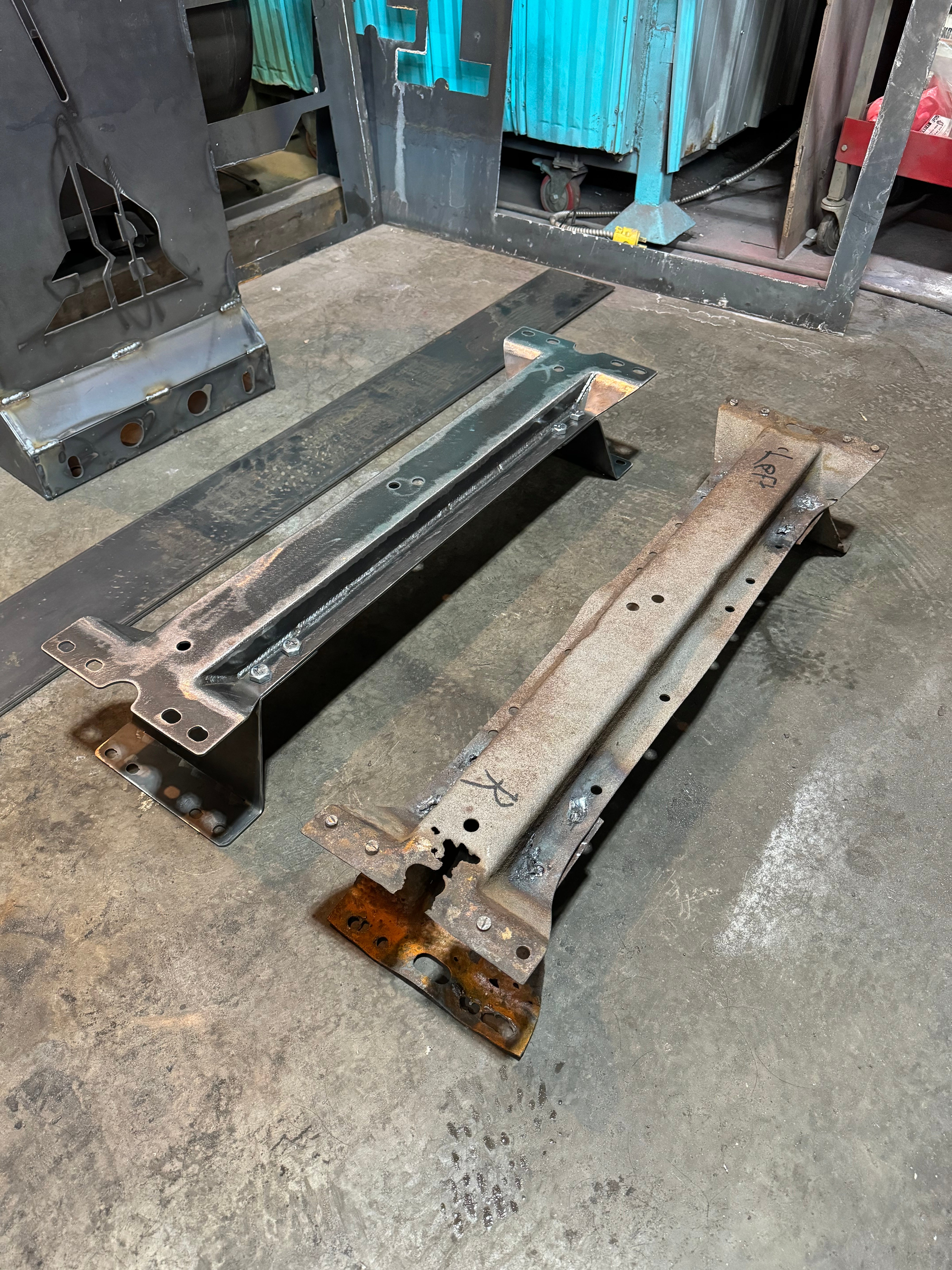 73-80 Chevy C/K10 Center Frame Crossmember – BovingdonFab