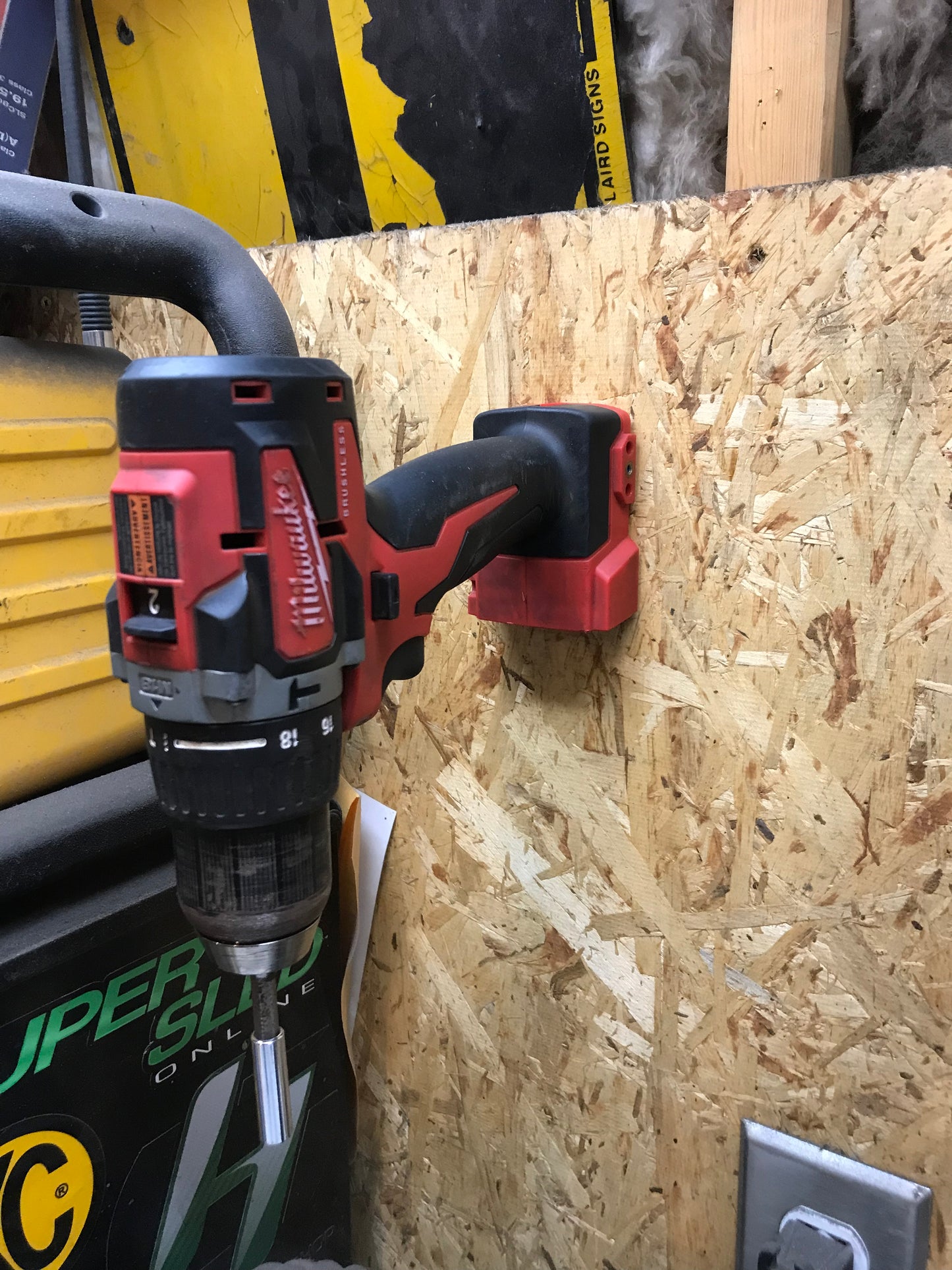 Milwaukee M18 tool mount